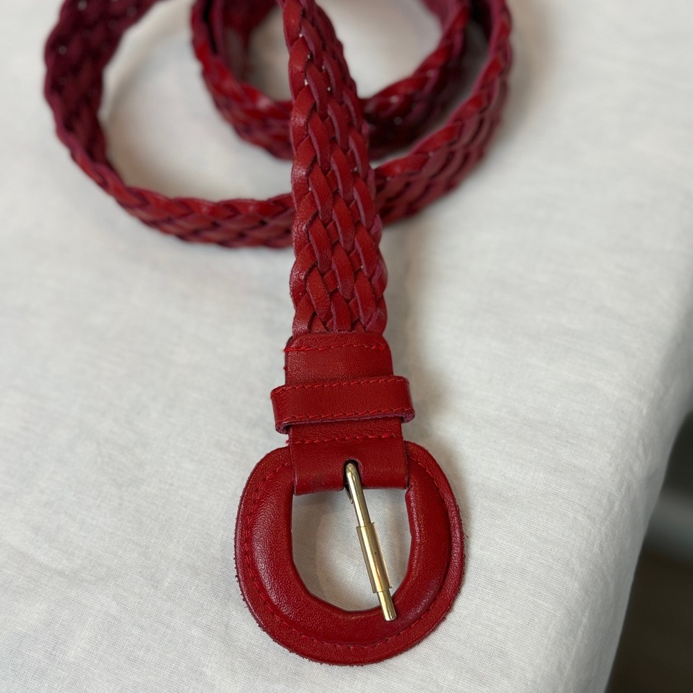 Braided Red Leather Belt Womens Large Woven Round Buckle Statement Boho - Picture 4 of 4